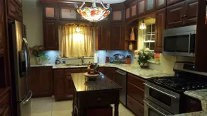 Lg Private apt Next to a beautiful park. Pets ok - Image 2