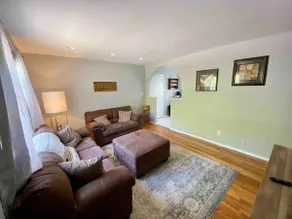 Remodeled Home - Near Faurot Field! - Image 4