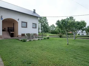 Matovinović 2 Apartment - Image 2