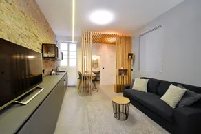 Apartment Main Square - Image 2