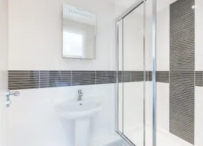 Luxury Studio Apartment at Central Gate by HOF - Image 2