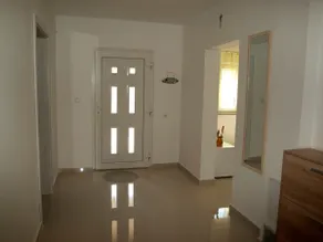 ALL NEW Apartmen EMA - Image 4