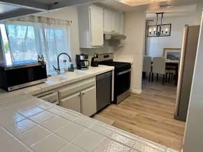 Modern 4BR Oasis • Cozy Vibes + Expansive Backyard - Image 3