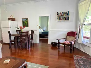 Opskalere Guest Cottage med swimmingpool i Historic Estate - Image 5