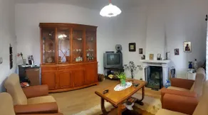 Wonderfull Villa with Seaside View - Image 3