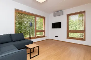 Self-check-in apartment with Sauna, free parking - Image 4