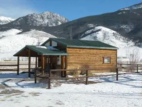 Cabina Dexter Peak en la base de las montañas Beartooth, a minutos de Yellowstone - Image 3