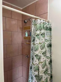 Private Guesthouse - Image 5