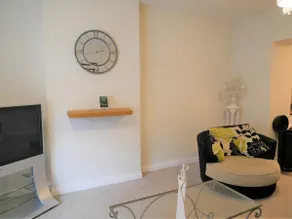 Cosy two bedroom apartment - Image 2
