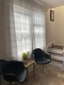 Lovely One Bedroom Downtown - Image 5