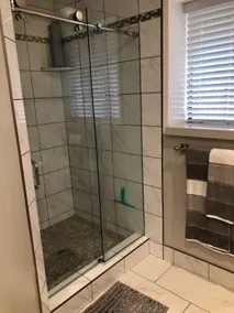 Beautiful Updated Home in Downtown Sonora - Image 5