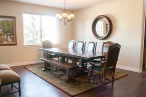 Light-Filled 5BR, Great location! - Image 5