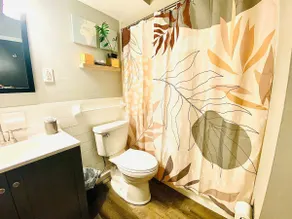 Lovely 2 bedroom rental unit with a patio. - Image 5