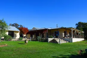 On the edge of Rocklands Reservoir, 4 bedroom home - Image 5