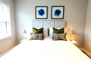 Oakley Suite - Luxury Serviced Flat in Old Town with parking - Image 3