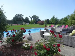 Family home with pool, jacuzzi, tennis - Image 2
