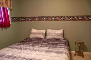 Suburban 3 bedroom - Image 4