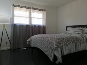 Cute home in the heart of Kitchener! - Image 4