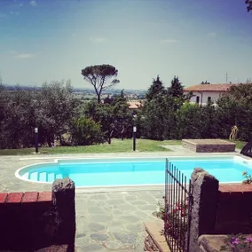 THE TUSCAN FARMHOUSE - Image 3