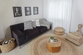 Modern minimal rustic apartment near the sea - Image 2