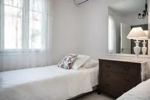 Luxurious Skala Pool Cottage - Image 4
