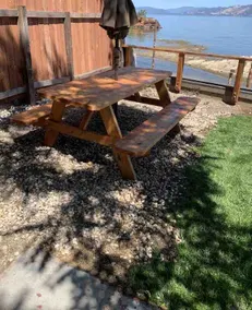 The Lake Cottage on Soda Bay-Pet Friendly, Private Deck, Dock & Kayaks - Image 4