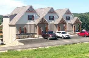Our Family Lakeview Oasis - Image 2