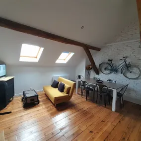 Charming Duplex • Train Station & Downtown • Free Parking - Image 2
