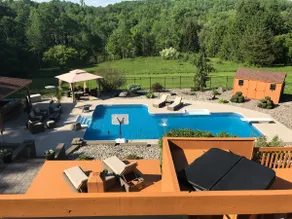 Modern Getaway w/ POOL & HOT TUB and AMAZING VIEWS - Image 4