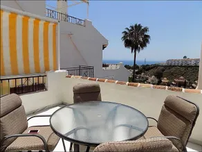 Sun and sea at Calahonda, Costa Del Sol & Golf - Image 4
