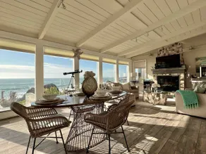 Surfscape Beach House, Private Beach & Ocean views - Image 5