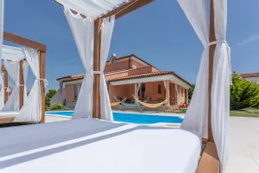 Villa Mirna with private pool, 500m from Beach - Image 4