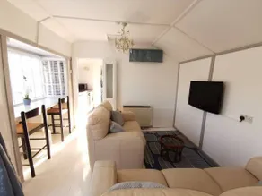 HOLLYDENE LODGE - Image 3