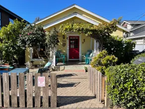 Beach Cottage near Sunny Cove and Santa Mo's - Image 3