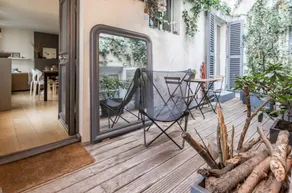 In the heart of the Marais. Quiet. Garden view - Image 2