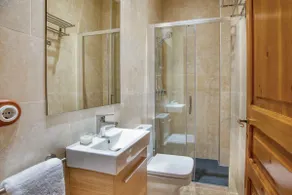 Costa Brava Pirineu vacation rentals, Apart... - Image 5