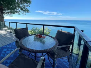Cottage On Lake Ontario Niagara - Image 3
