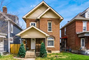 ★ Hook’s Lair ★ 4 BR Home w/ Barcade ★ Close to Downtown/Nationwide/German Vil★  - Image 3