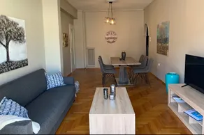 Old Town Apartment next to Seafront Promenade - Image 3