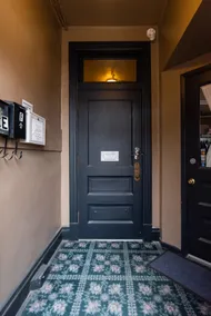 Doors of Greece Suite - Downtown Clarion - I-80 - Image 4