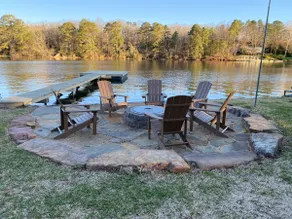 Peaceful Lakefront House on lake Hamilton - Image 3
