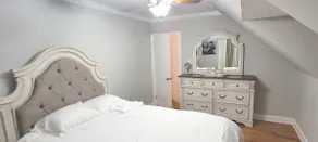 Freshly Remodeled 2 Bedrooms in Valley Stream - Image 4