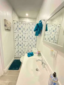 Bear Creek Lodge - Cozy Turquoise Apartment - Image 2