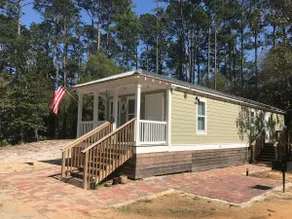 Walton Woods Green Cottage - Image 2