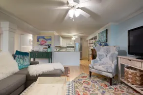Lady of the Lake {Luxury apt ) - Image 5