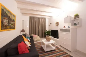 Happy House - Image 3