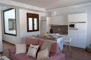 Apartamentos Cantarería, Rosa Mosqueta - Image 2