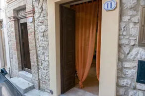 Granatasi house - Image 4