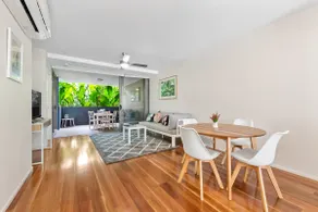 Tropical Resort ~ 2 Bed/2 Bath/1 Car ~ West End - Image 3