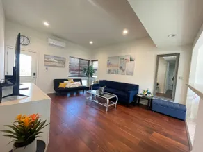 Long Beach Getaway -3 Bedroom/2 Bathroom - Image 3
